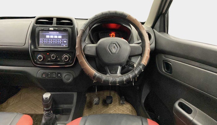 2015 Renault Kwid RXT 0.8 (O), Petrol, Manual, 48,229 km, Steering Wheel Close Up