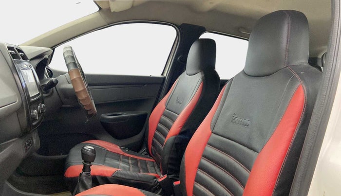 2015 Renault Kwid RXT 0.8 (O), Petrol, Manual, 48,229 km, Right Side Front Door Cabin