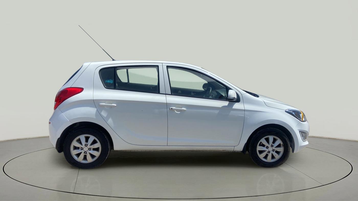 2012 Hyundai i20 SPORTZ 1.2, Petrol, Manual, 41,718 km, Right Side View
