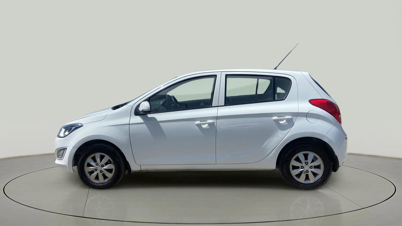 2012 Hyundai i20 SPORTZ 1.2, Petrol, Manual, 41,718 km, Left Side