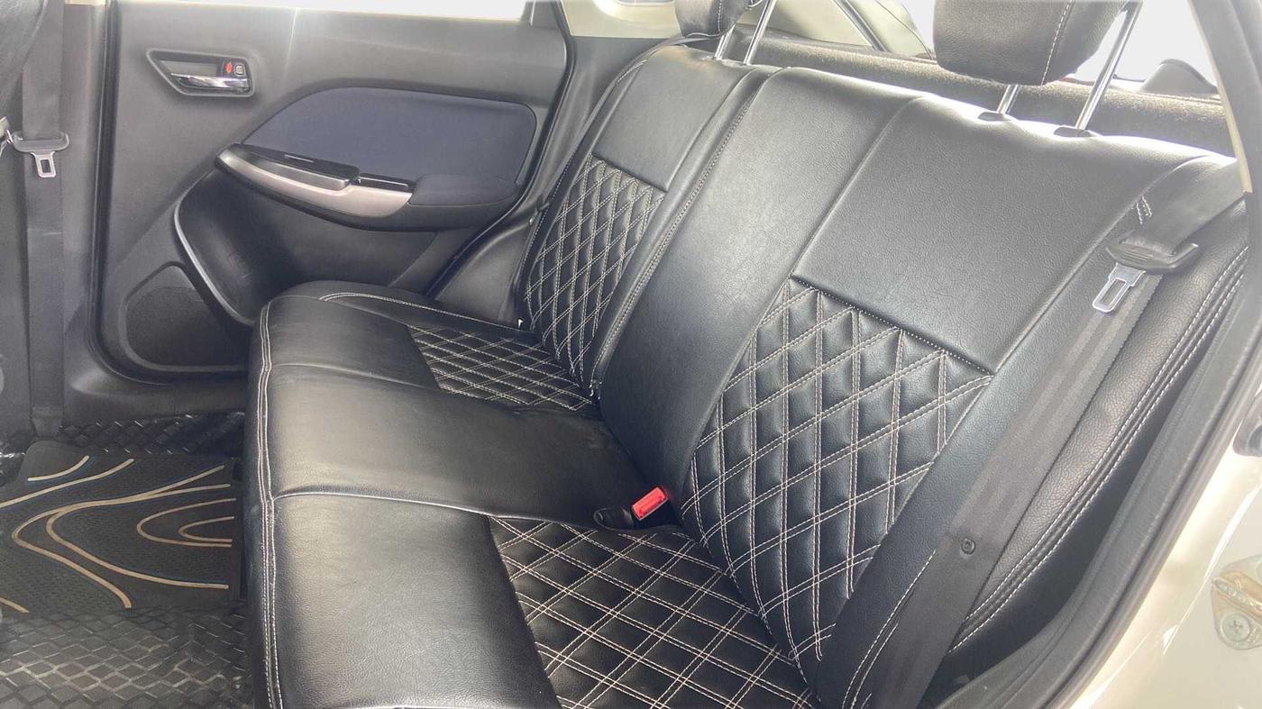 2019 Toyota Glanza G, Petrol, Manual, 37,376 km, Right Side Rear Door Cabin