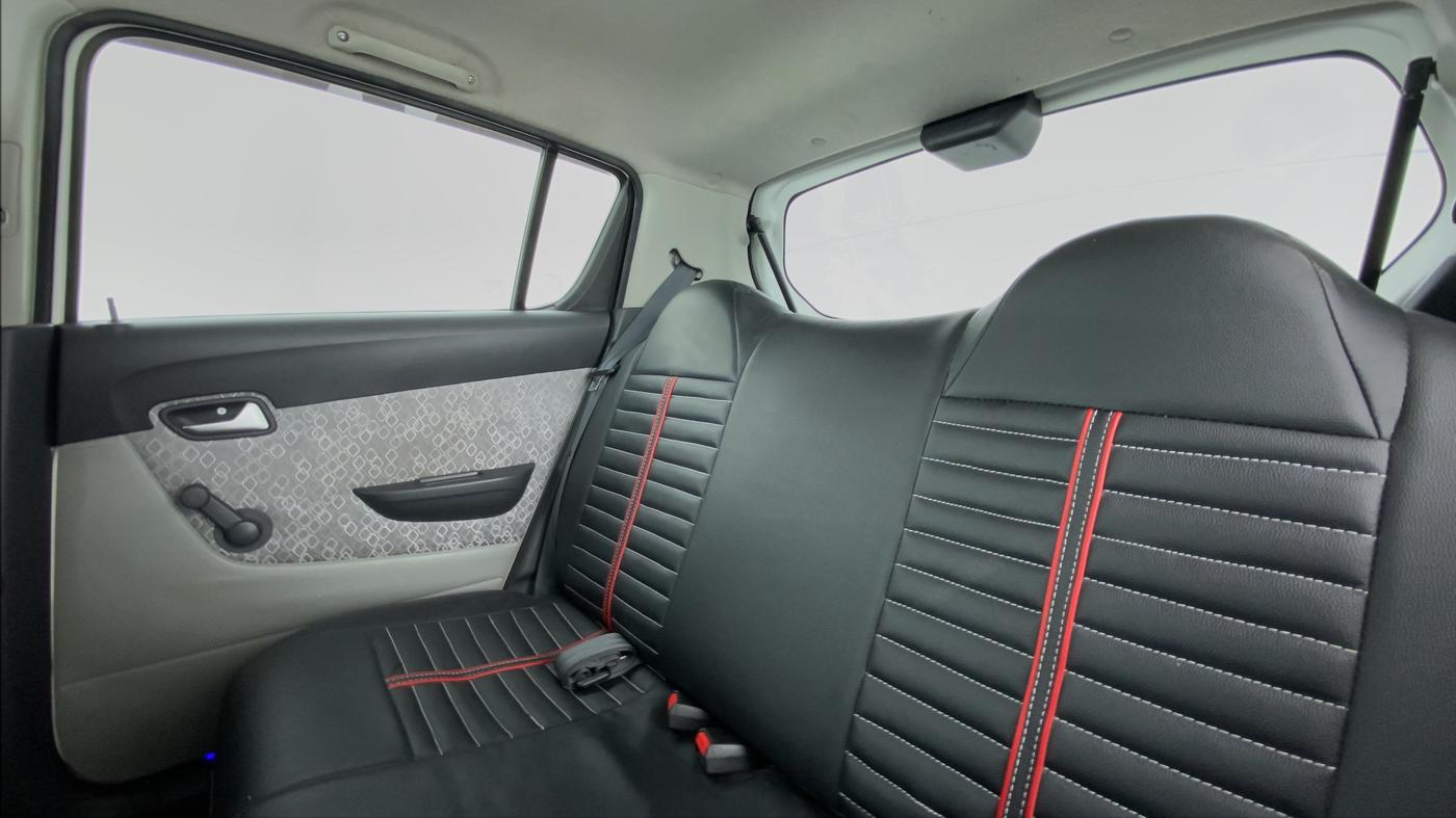 2017 Maruti Alto 800 VXI, Petrol, Manual, 31,666 km, Right Side Rear Door Cabin
