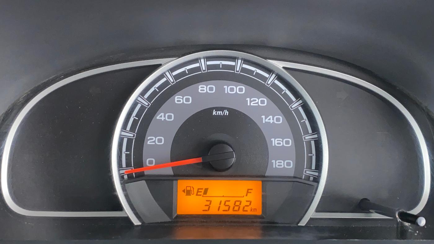 2017 Maruti Alto 800 VXI, Petrol, Manual, 31,666 km, Odometer Image