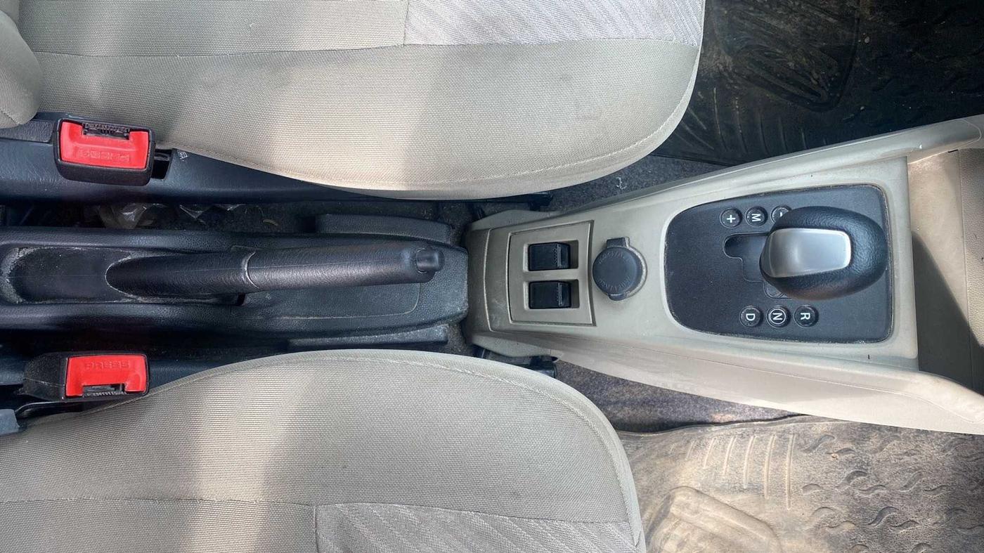2015 Maruti Alto K10 VXI AMT, Petrol, Automatic, 31,743 km, Gear Lever