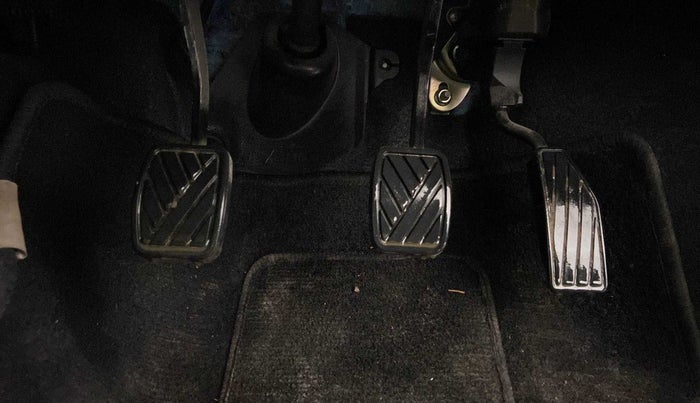 2019 Maruti New Wagon-R VXI 1.2, Petrol, Manual, 19,085 km, Pedals