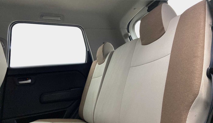 2019 Maruti New Wagon-R VXI 1.2, Petrol, Manual, 19,085 km, Right Side Rear Door Cabin