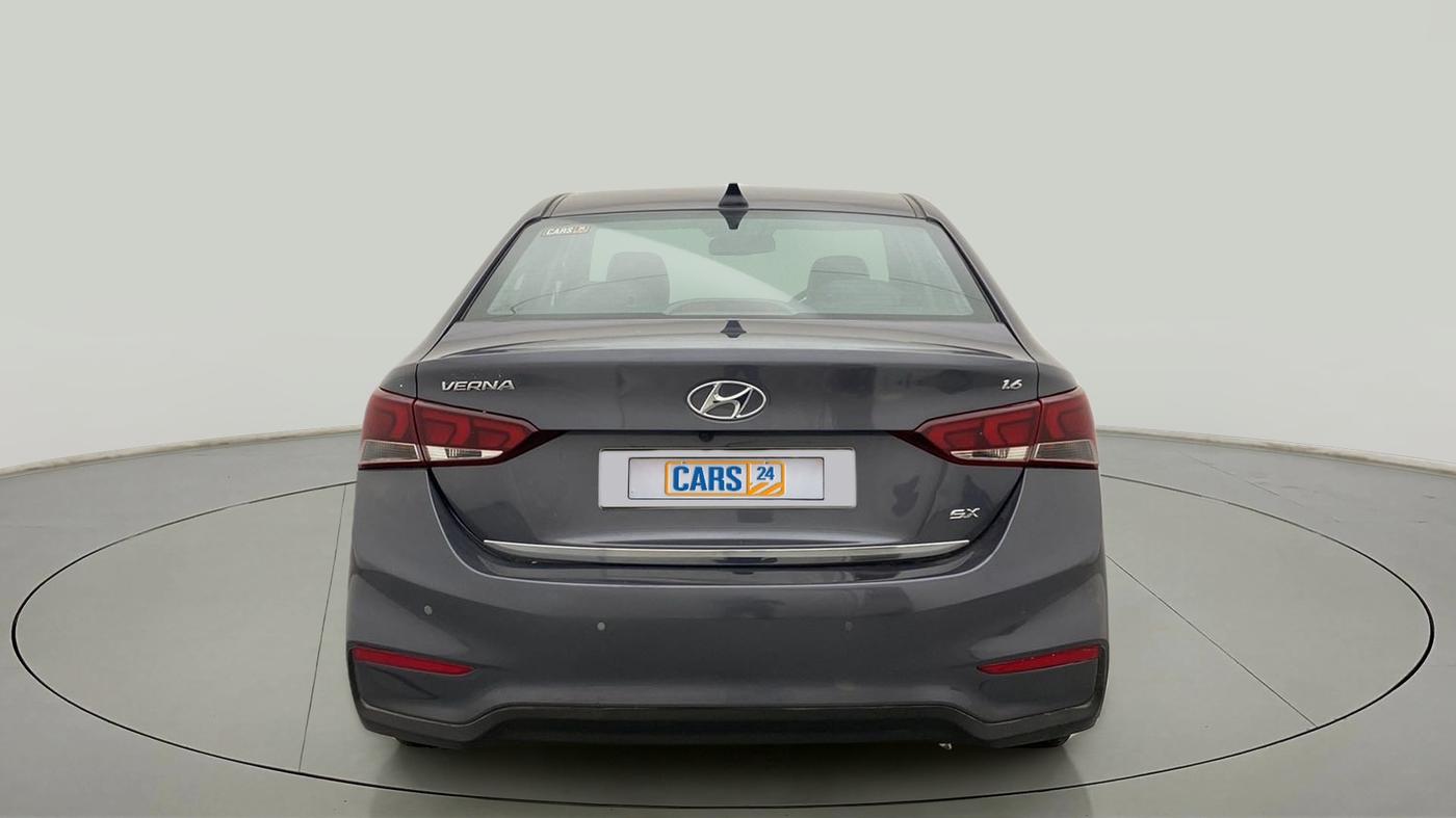 2018 Hyundai Verna 1.6 VTVT SX O, Petrol, Manual, 58,549 km, Back/Rear