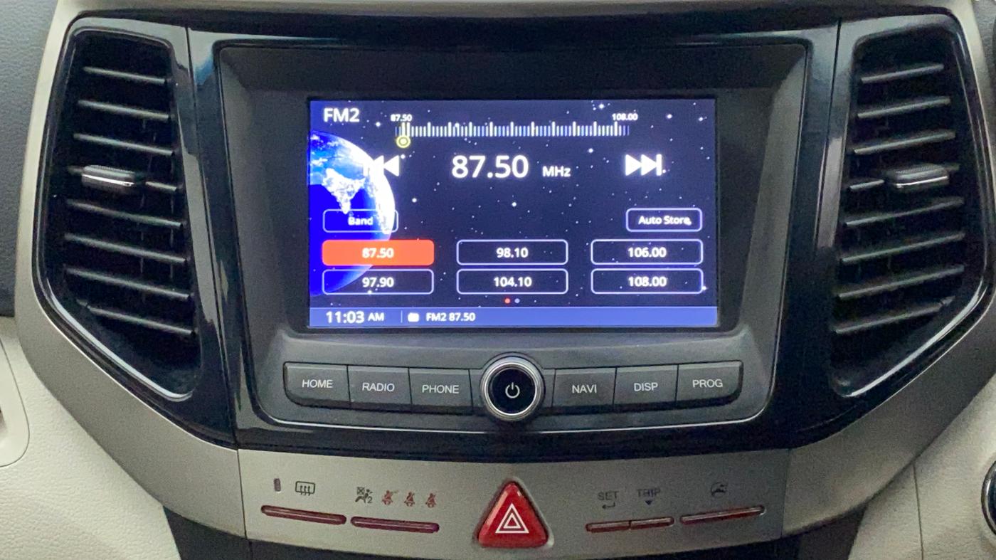 2020 Mahindra XUV300 W8 (O) 1.5 DIESEL, Diesel, Manual, 71,834 km, Infotainment System