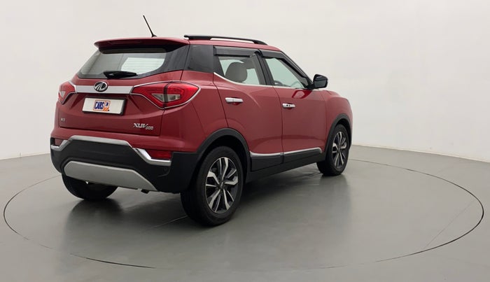 2020 Mahindra XUV300 W8 (O) 1.5 DIESEL, Diesel, Manual, 71,834 km, Right Back Diagonal