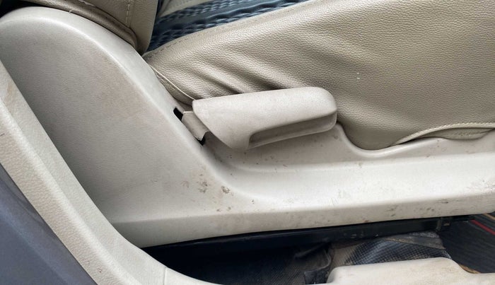 2019 Maruti Celerio ZXI, Petrol, Manual, 37,817 km, Driver Side Adjustment Panel