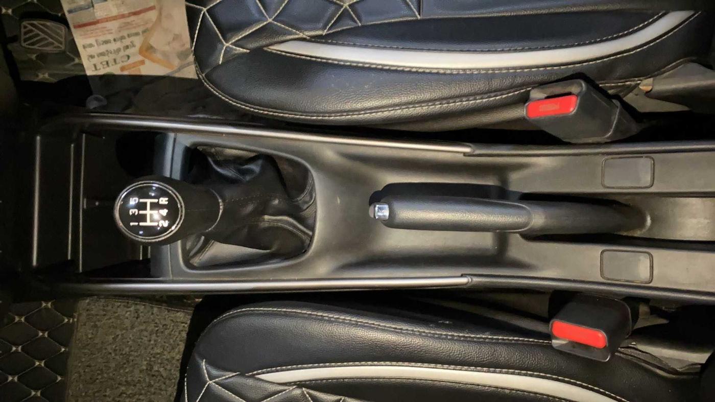 2020 Maruti Baleno ZETA PETROL 1.2, Petrol, Manual, 45,324 km, Gear Lever