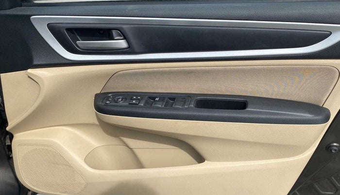 2021 Honda Amaze 1.2L I-VTEC VX CVT, Petrol, Automatic, 18,407 km, Driver Side Door Panels Control