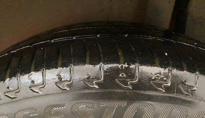 2021 Maruti IGNIS ZETA 1.2 AMT, Petrol, Automatic, 45,413 km, Left Rear Tyre Tread