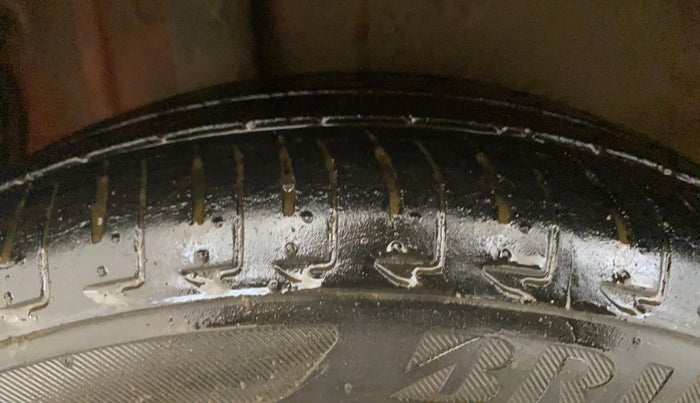 2021 Maruti IGNIS ZETA 1.2 AMT, Petrol, Automatic, 45,413 km, Right Rear Tyre Tread