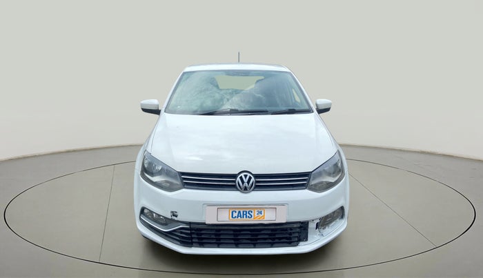 2015 Volkswagen Polo HIGHLINE1.2L, Petrol, Manual, 97,914 km, Front