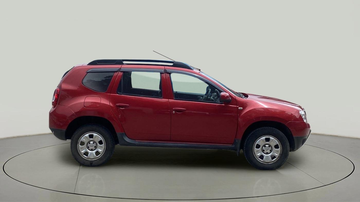 2014 Renault Duster 85 PS RXE DIESEL, Diesel, Manual, 90,956 km, Right Side