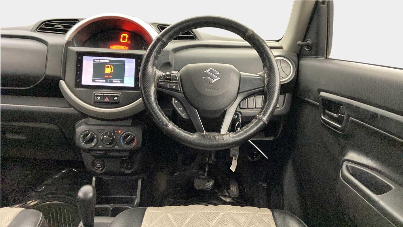 2021 Maruti S PRESSO VXI PLUS AMT, Petrol, Automatic, 27,286 km, Steering Wheel Close Up