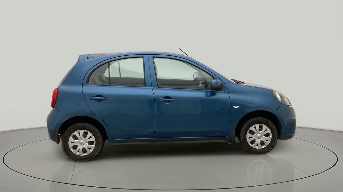 2018 Nissan Micra Active XV, Petrol, Manual, 97,246 km, Right Side View