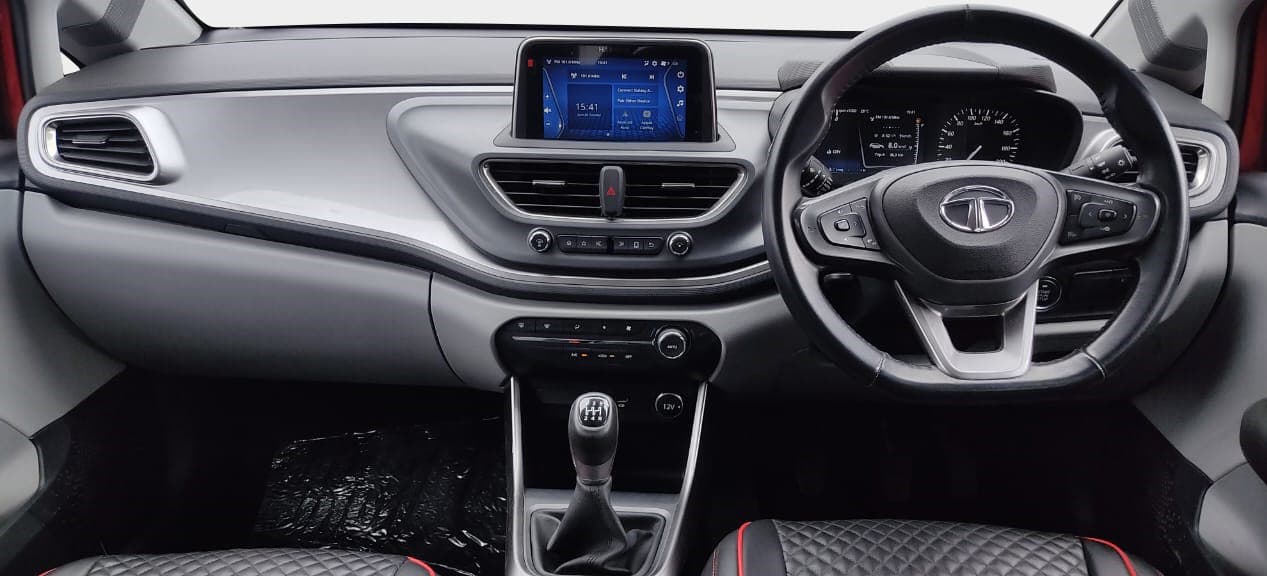 2021 Tata ALTROZ XZ PETROL, Petrol, Manual, 25,999 km, Dashboard