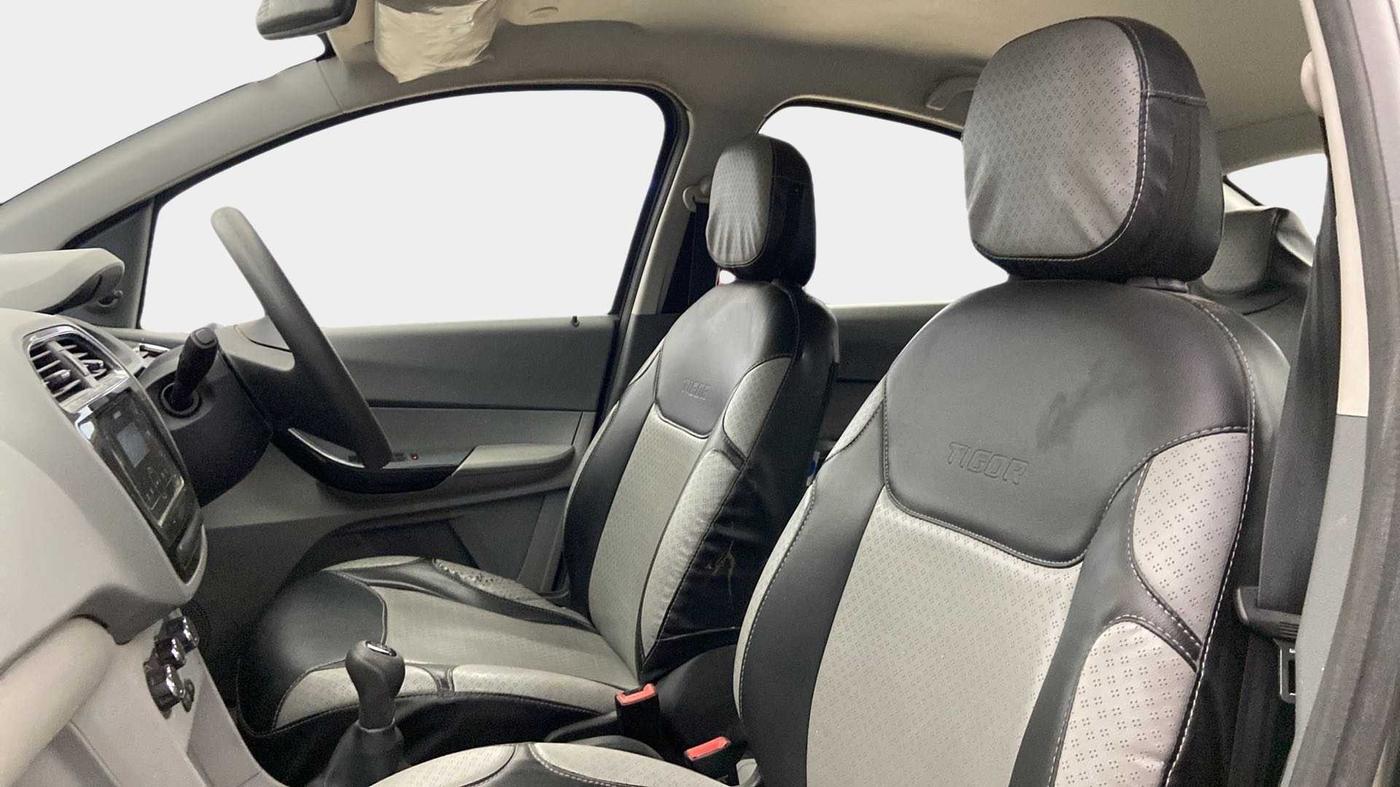 2021 Tata TIGOR XM PETROL, Petrol, Manual, 42,269 km, Right Side Front Door Cabin