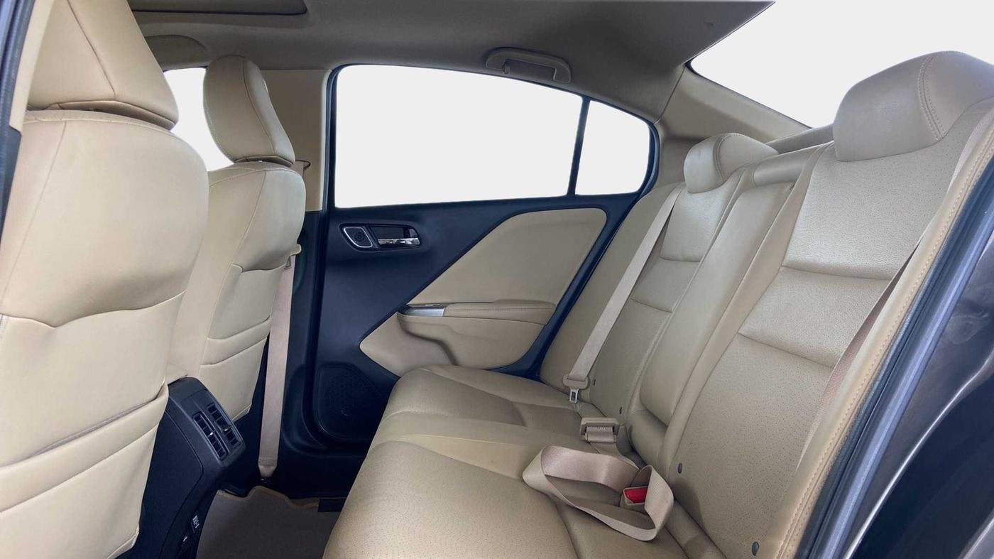 2017 Honda City 1.5L I-VTEC VX CVT, Petrol, Automatic, 63,014 km, Right Side Rear Door Cabin