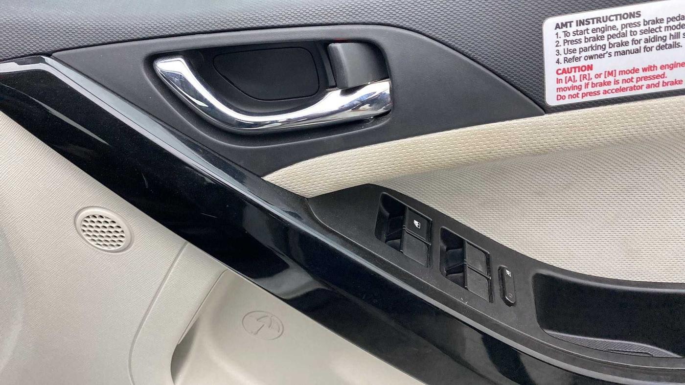 2021 Tata NEXON XZA PLUS (O) PETROL, Petrol, Automatic, 24,019 km, Driver Side Door Panels Control