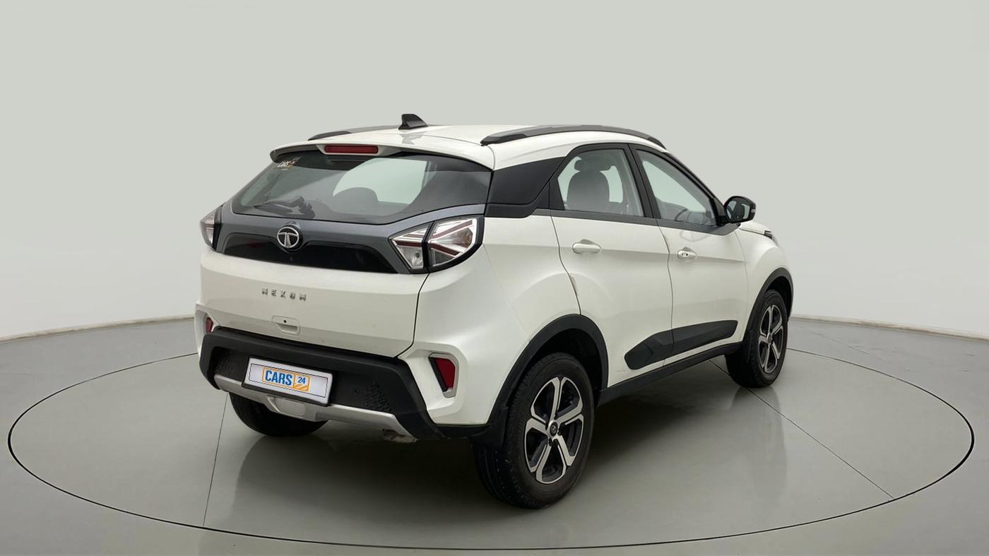 2021 Tata NEXON XZA PLUS (O) PETROL, Petrol, Automatic, 24,019 km, Right Back Diagonal