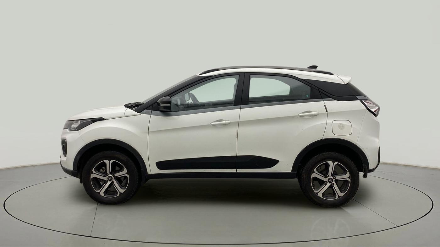 2021 Tata NEXON XZA PLUS (O) PETROL, Petrol, Automatic, 24,019 km, Left Side
