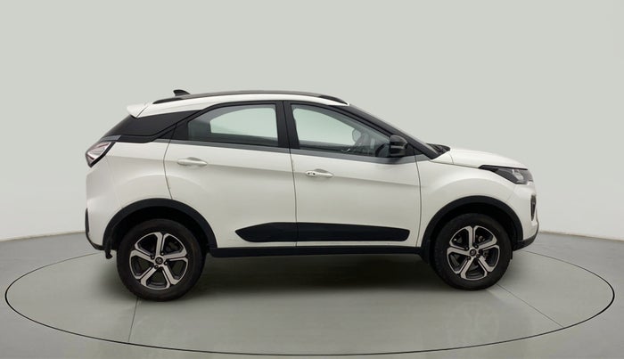 2021 Tata NEXON XZA PLUS (O) PETROL, Petrol, Automatic, 24,019 km, Right Side View