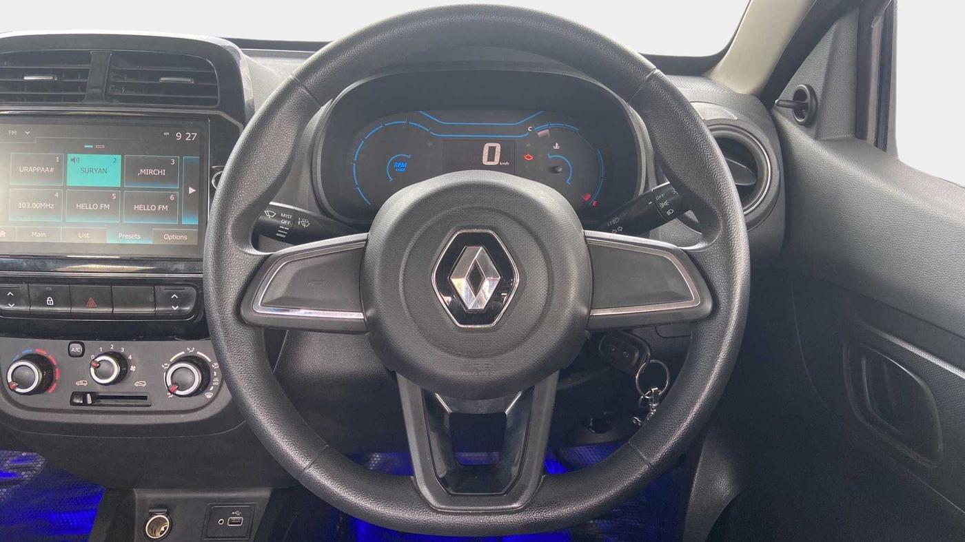 2020 Renault Kwid RXT 1.0 (O), Petrol, Manual, 55,845 km, Steering Wheel Close Up