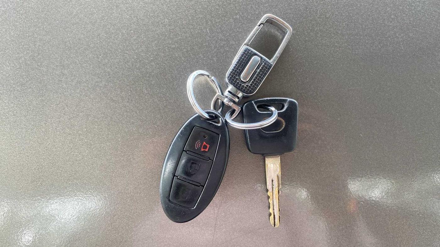 2018 Datsun Go Plus T, Petrol, Manual, 73,850 km, Key Close Up
