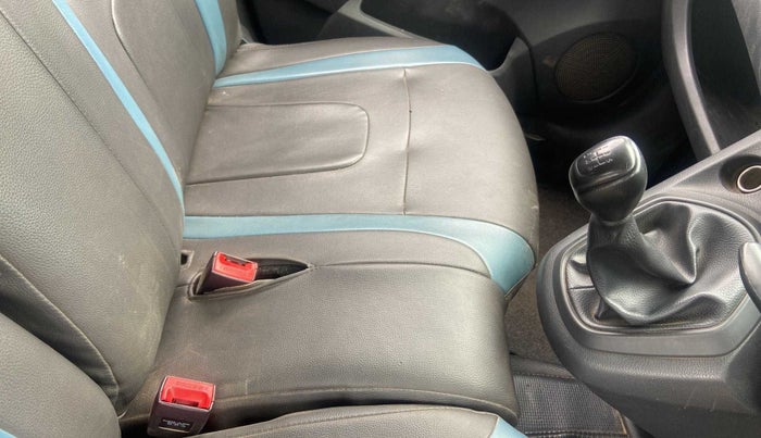 2018 Datsun Go Plus T, Petrol, Manual, 73,850 km, Gear Lever