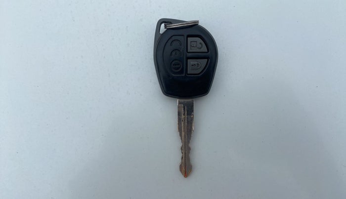 2016 Maruti Baleno DELTA PETROL 1.2, Petrol, Manual, 30,646 km, Key Close Up