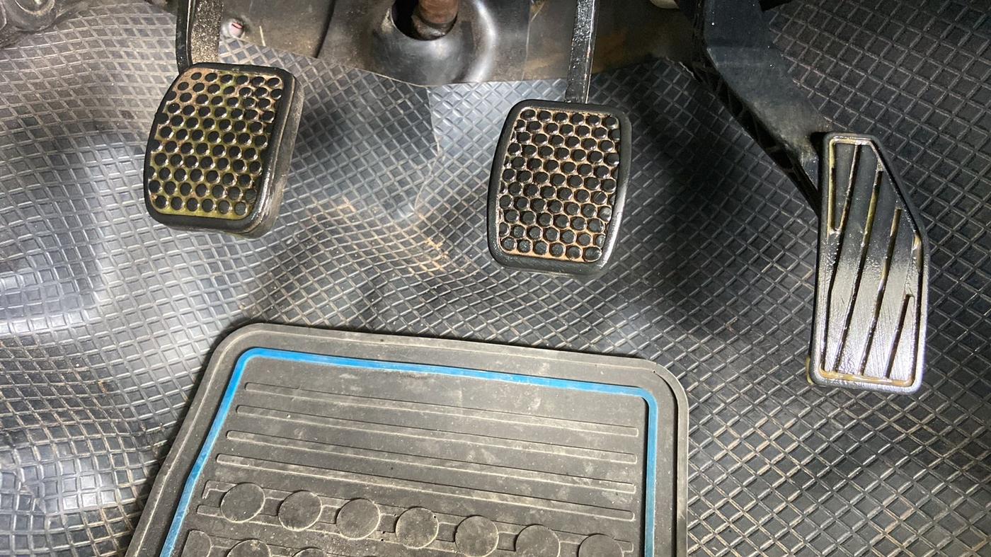 2018 Maruti Alto K10 VXI, Petrol, Manual, 76,647 km, Pedals