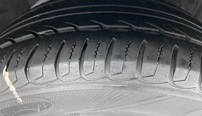 2020 Ford Ecosport 1.5 TITANIUM PLUS TI VCT AT, Petrol, Automatic, 4,899 km, Right Front Tyre Tread