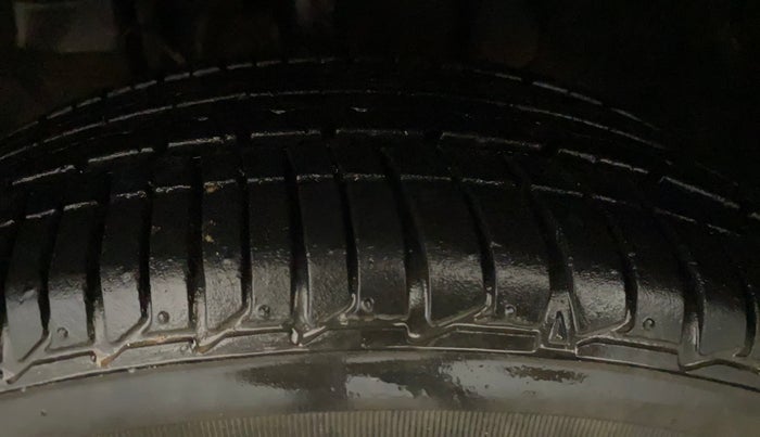 2023 Tata Tiago XZ PLUS PETROL, Petrol, Manual, 15,029 km, Left Front Tyre Tread