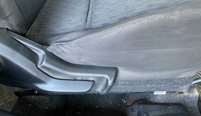 2017 Maruti Baleno DELTA PETROL 1.2, Petrol, Manual, 89,493 km, Driver Side Adjustment Panel