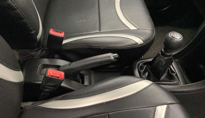 2017 Maruti Swift LXI (O), Petrol, Manual, 23,582 km, Gear Lever