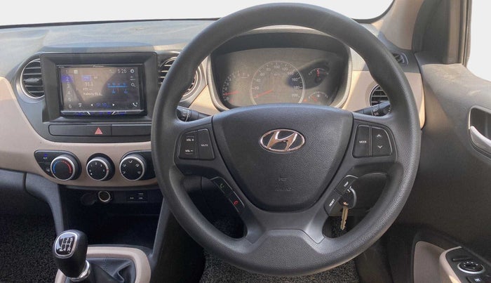 2016 Hyundai Grand i10 SPORTZ 1.2 KAPPA VTVT, Petrol, Manual, 63,658 km, Steering Wheel Close Up