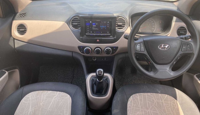 2016 Hyundai Grand i10 SPORTZ 1.2 KAPPA VTVT, Petrol, Manual, 63,658 km, Dashboard