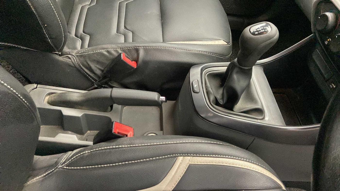 2020 Tata ALTROZ XE PETROL, Petrol, Manual, 61,103 km, Gear Lever