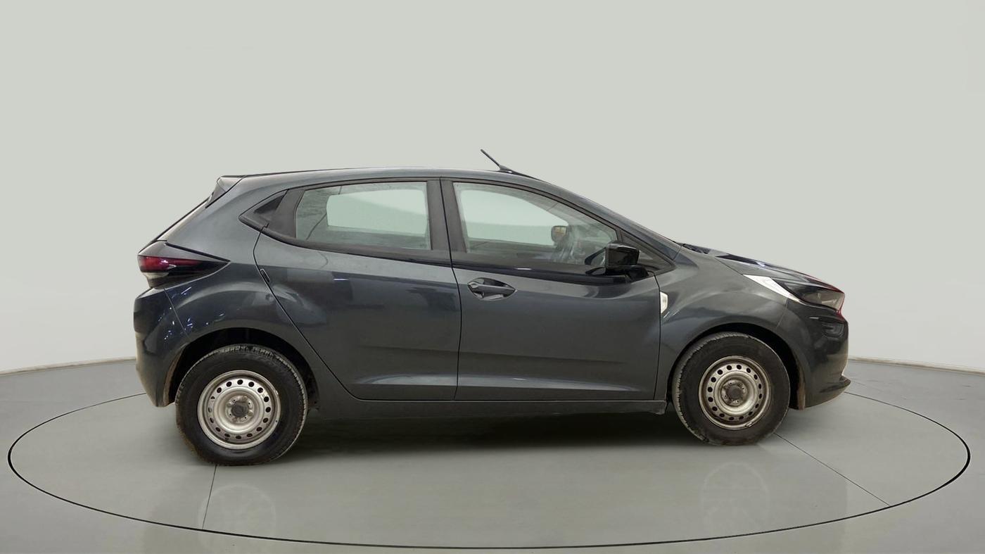 2020 Tata ALTROZ XE PETROL, Petrol, Manual, 61,103 km, Right Side View