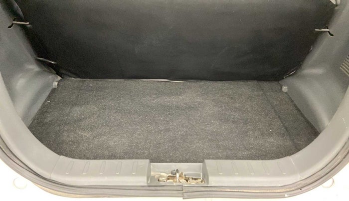 2014 Maruti Alto 800 LXI, Petrol, Manual, 14,850 km, Boot Inside