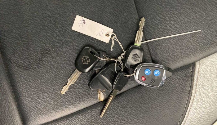 2014 Maruti Alto 800 LXI, Petrol, Manual, 14,850 km, Key Close Up