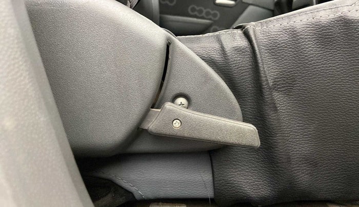 2014 Maruti Alto 800 LXI, Petrol, Manual, 14,850 km, Driver Side Adjustment Panel