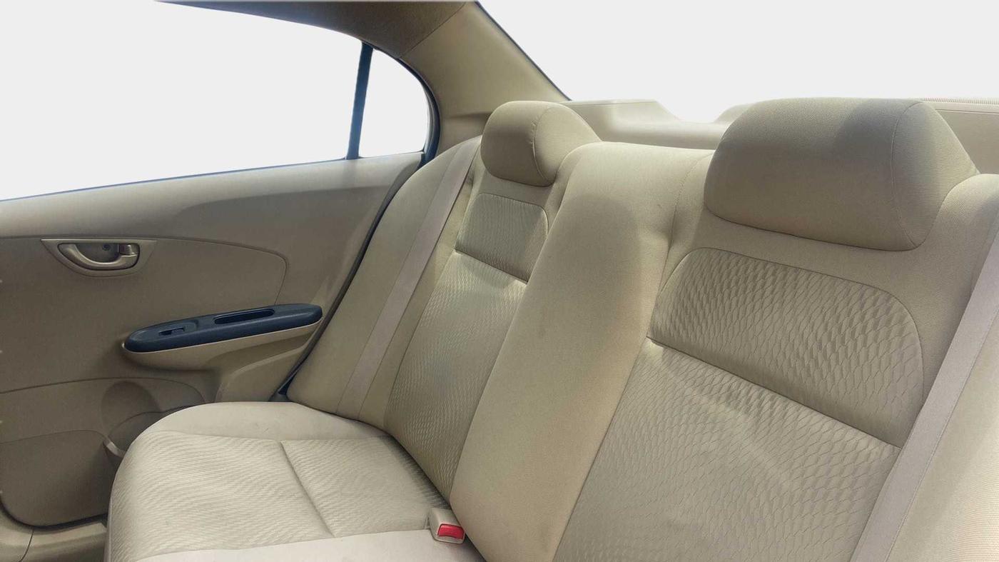 2014 Honda Amaze 1.2L I-VTEC E, Petrol, Manual, 38,359 km, Right Side Rear Door Cabin