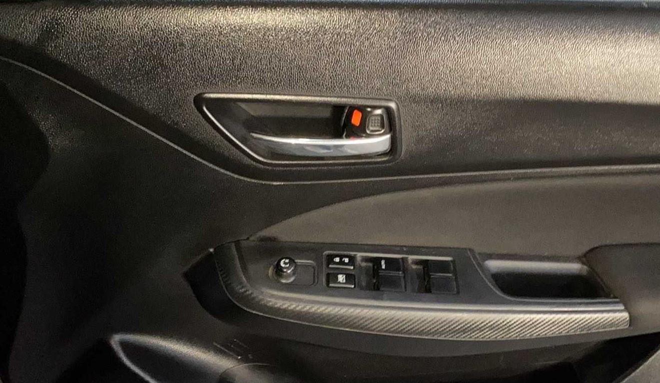 2019 Maruti Swift VXI, Petrol, Manual, 24,006 km, Driver Side Door Panels Control