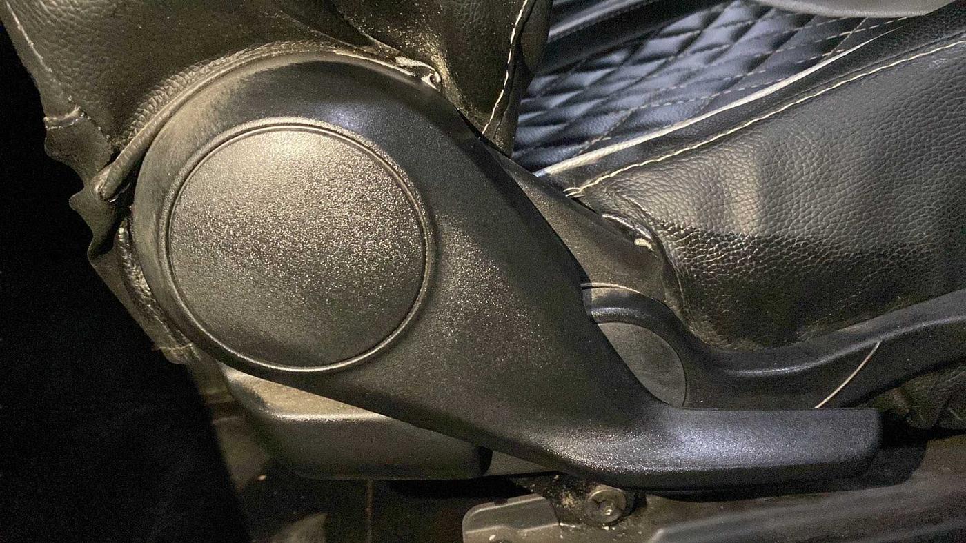 2019 Maruti Swift VXI, Petrol, Manual, 24,006 km, Driver Side Adjustment Panel