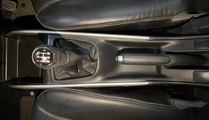 2016 Maruti Baleno ALPHA PETROL 1.2, Petrol, Manual, 60,229 km, Gear Lever