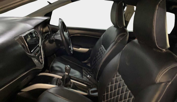 2016 Maruti Baleno ALPHA PETROL 1.2, Petrol, Manual, 60,229 km, Right Side Front Door Cabin
